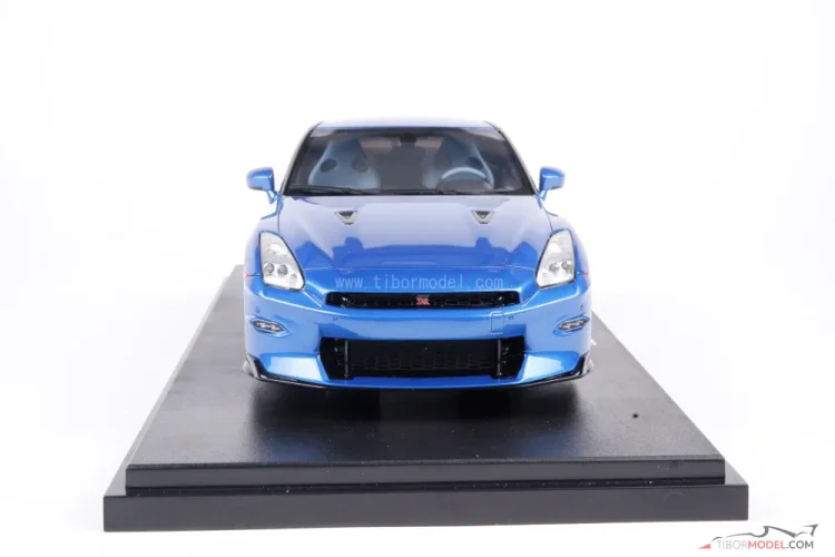 Nissan GT-R Skyline (2024) kék, 1:18 GT Spirit