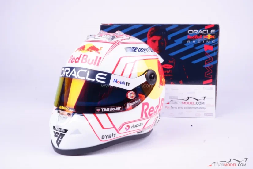 Helmet Max Verstappen 2023 Japanese, 1:2 Schuberth | Tibormodel.com