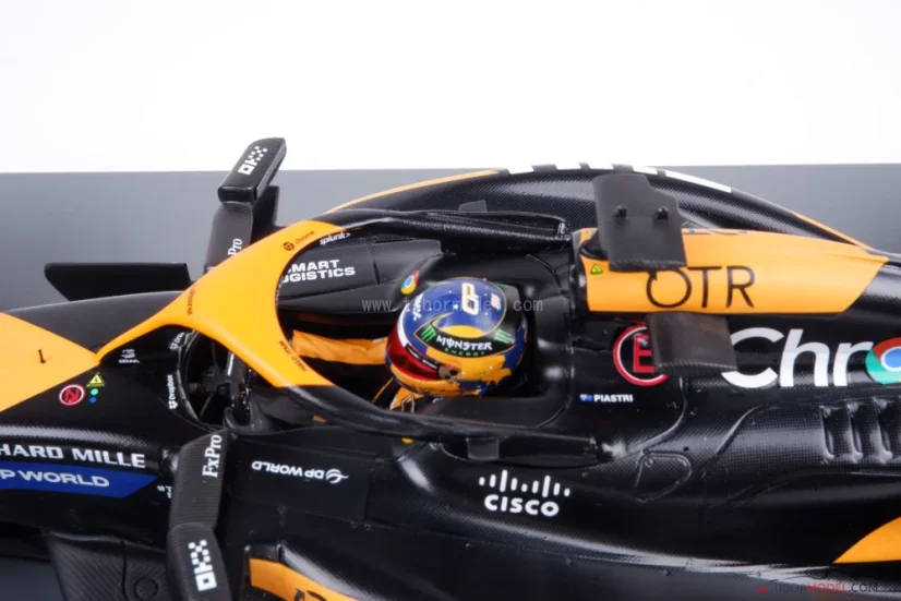 McLaren MCL38 - Oscar Piastri (2024), VC Austrálie, 1:18 Spark