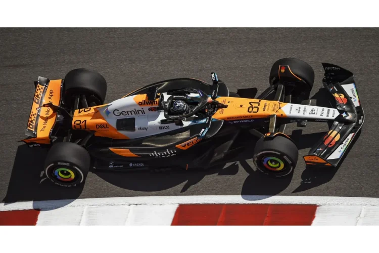 McLaren MCL39 - Oscar Piastri (2025), US GP, 1:43 Spark