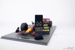 Red Bull RB19 - Max Verstappen (2023), Vítěz VC Kataru, 1:12 Spark