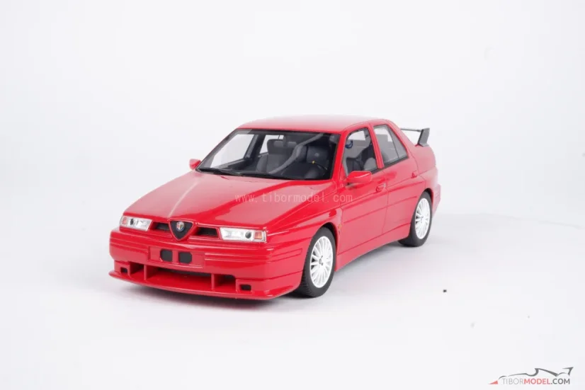 Alfa Romeo 155 GTA Stradale (1993) piros, 1:18 Ottomobile