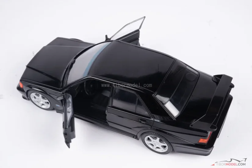 Mercedes-Benz 190E Evo II (1990), 1:18 Solido