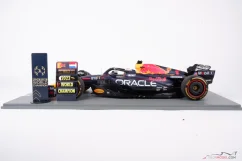 Red Bull RB19 - Max Verstappen (2023), Vítěz VC Kataru, 1:12 Spark