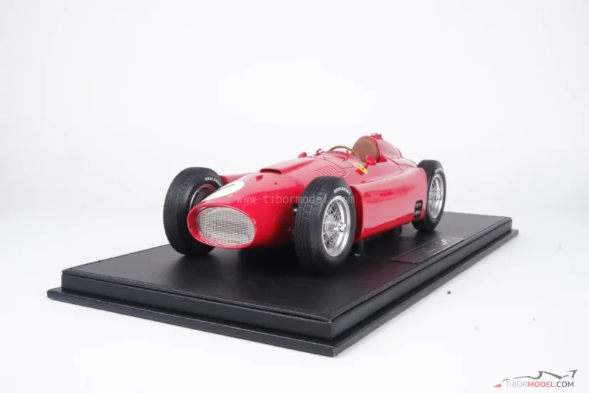 Ferrari D50 - Juan Manuel Fangio (1956), Vítěz VC Velké Británie, 1:12 GP Replicas
