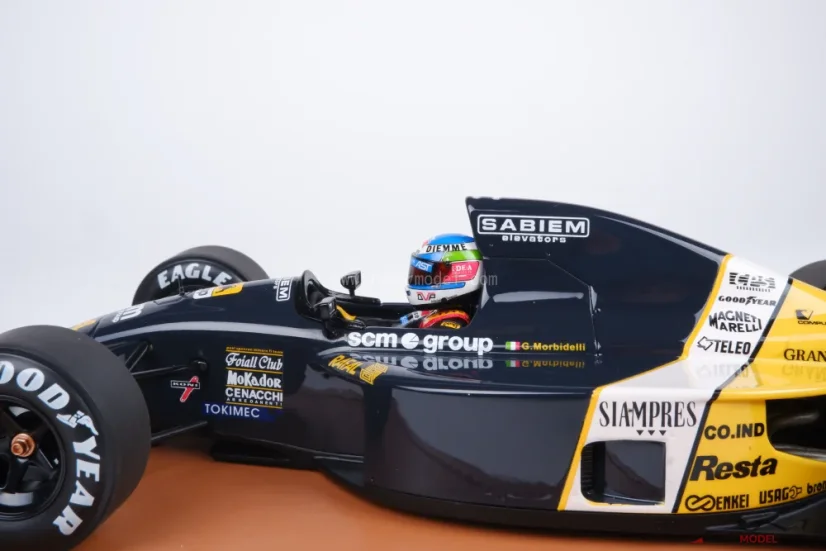 Minardi M191 - Gianni Morbidelli (1991), VC Belgicka, s figúrkou pilota 1:18 Tecnomodel