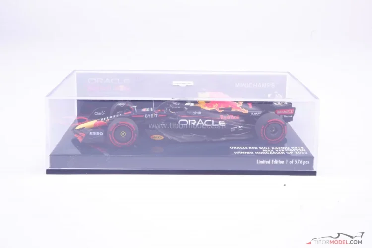Red Bull RB18 - Max Verstappen (2022), Hungarian GP, 1:43 Minichamps