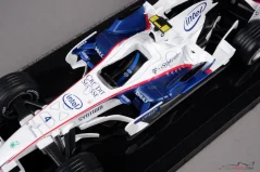 BMW Sauber F1.08 - Robert Kubica (2008), 1:24 Premium Collectibles