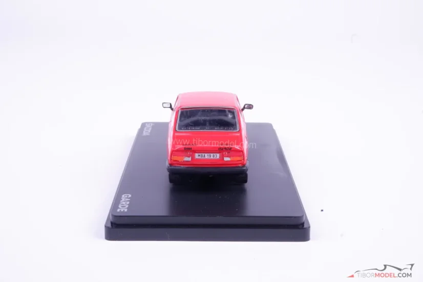Škoda Garde (1982) červená šípková, 1:43 Abrex