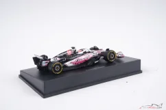 Haas VF-25 - Esteban Ocon (2025), 1:64 Spark