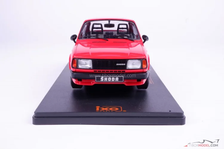 Model car Skoda 130LR 1988 red, 1:18 Ixo | Tibormodel.com