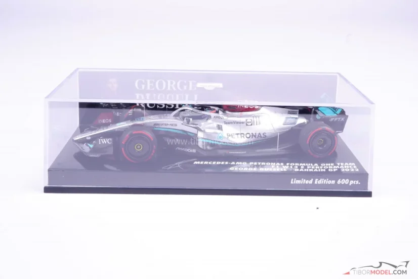 Mercedes W13 - George Russell (2022), VC Bahrajnu, 1:43 Minichamps