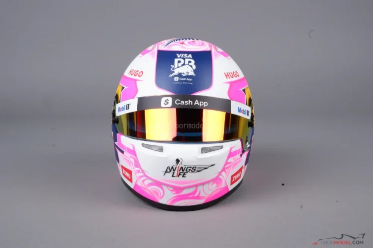 Liam Lawson 2025 Racing Bulls mini prilba, 1:2 Bell