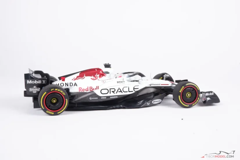 Red Bull RB21 - Max Verstappen (2025), Winner Japanese GP, 1:18 Minichamps