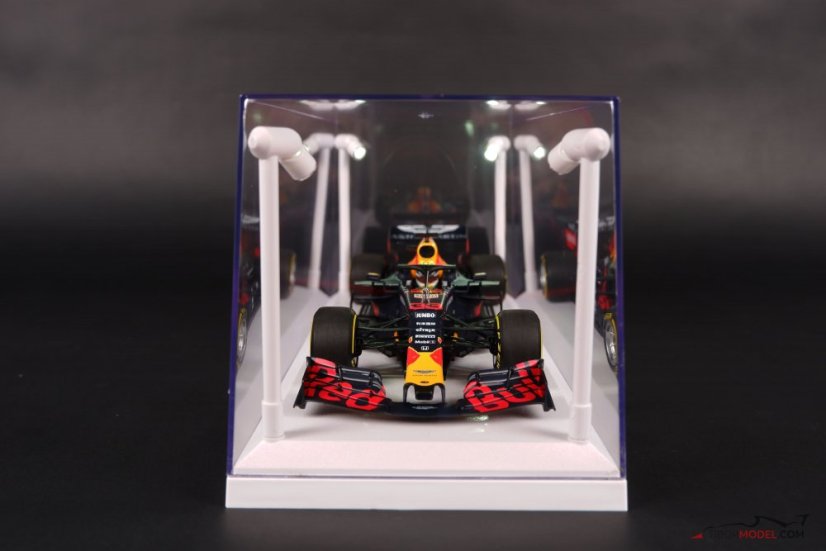 Showcase with LED lights for the 1:18 scale models