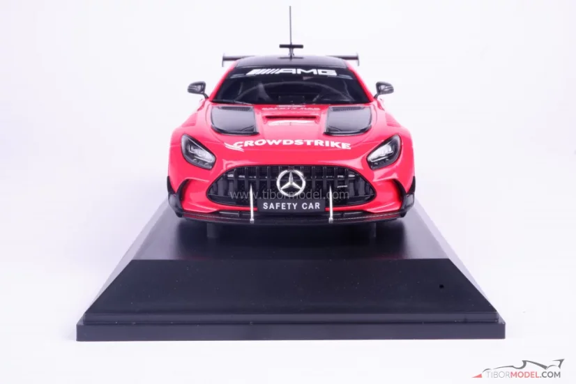 Safety Car Mercedes AMG GT (2022) red, 1:18 Minichamps