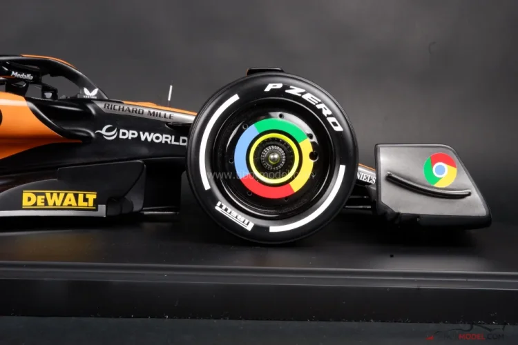 McLaren MCL60 - Lando Norris (2023), Silverstone, 1:8 HC Models