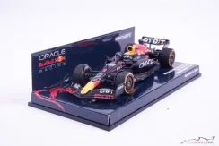 Red Bull RB18 - Max Verstappen (2022), Italian GP, 1:43 Minichamps