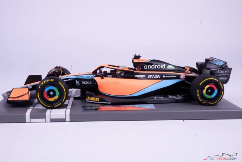 McLaren MCL36 - Daniel Ricciardo (2022), Bahrajn, 1:18 Minichamps