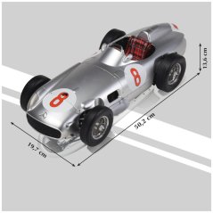 Mercedes W196R - J. M. Fangio (1955) stavebnice, 1:8 Ixo Mercedes W196R - J. M. Fangio (1955) stavebnice, 1:8 Ixo