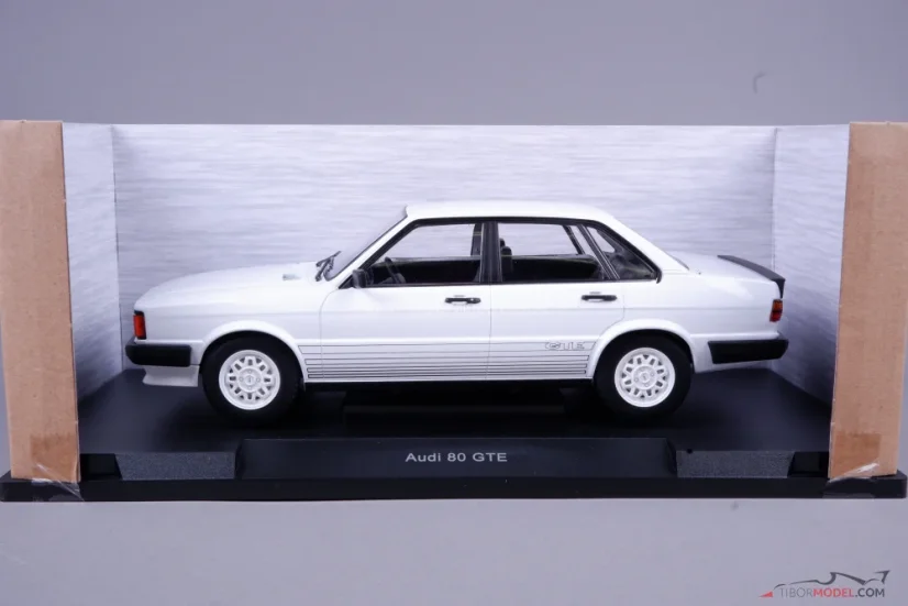 Audi 80 GTE B2 (1978) white, 1:18 MCG