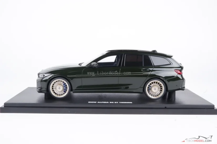 BMW Alpina B3 GT Touring (2025) zelené, 1:18 GT Spirit