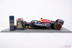Red Bull RB19 - Max Verstappen (2023), Vítěz VC Kataru, 1:12 Spark