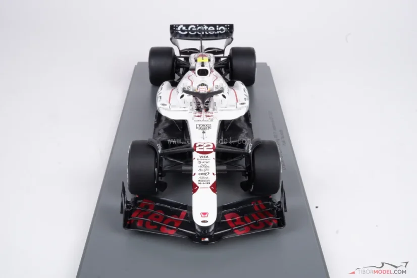 Red Bull RB21 - Yuki Tsunoda (2025), VC Japonska, 1:18 Spark