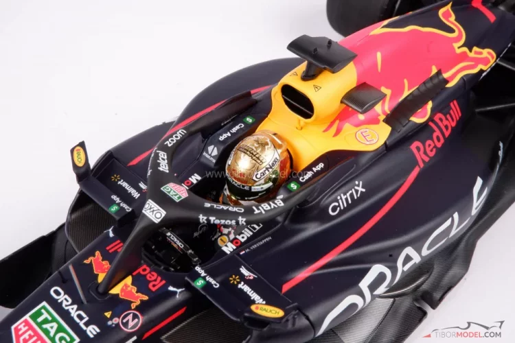 Red Bull RB18 - Max Verstappen (2022), Víťaz Mexiko, 1:18 Minichamps