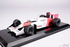 McLaren MP4/4 - Ayrton Senna (1988), World Champion, 1:24 Premium Collectibles