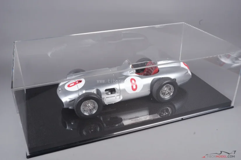 Mercedes W196R - J. M. Fangio (1955) Mistr světa, 1:8 Ixo