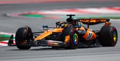 McLaren MCL39 - Oscar Piastri (2025), Vítěz VC Španělska 1:43 Spark