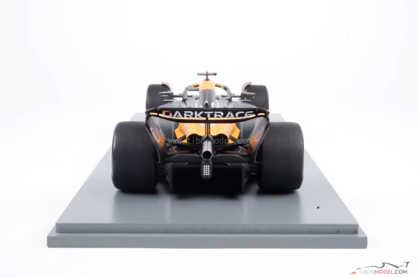 McLaren MCL38 - Oscar Piastri (2024), VC Austrálie, 1:18 Spark