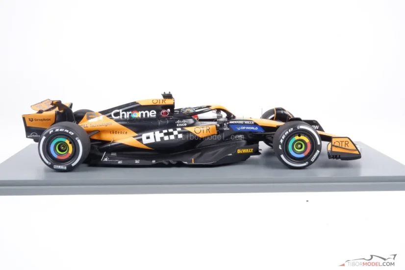 McLaren MCL38 - Oscar Piastri (2024), VC Austrálie, 1:18 Spark