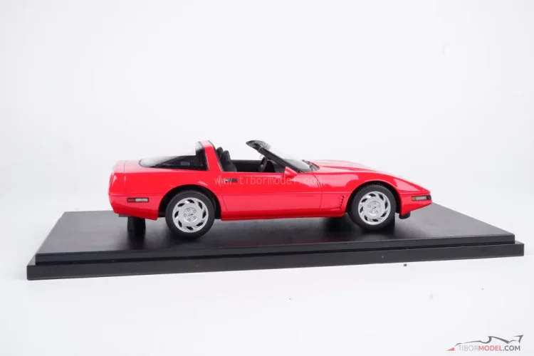 Chevrolet Corvette C4 (1995) piros, 1:18 GT Spirit