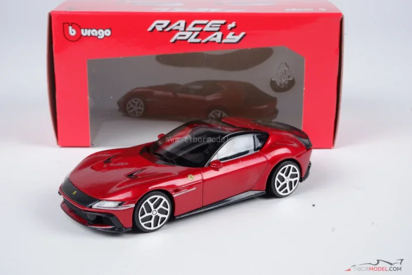 Ferrari 12Cilindri (2024) červené, 1:43 Bburago