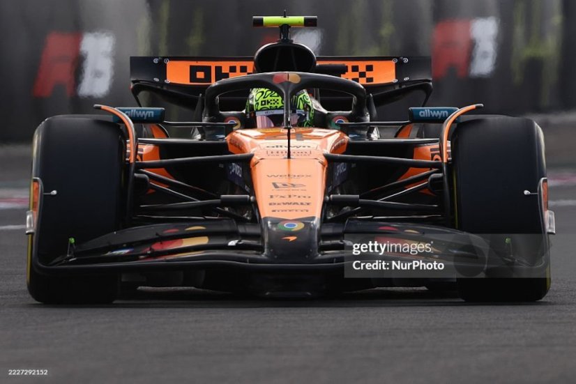 McLaren MCL39 - Lando Norris (2025), Vítěz VC Maďarska, 1:18 Minichamps