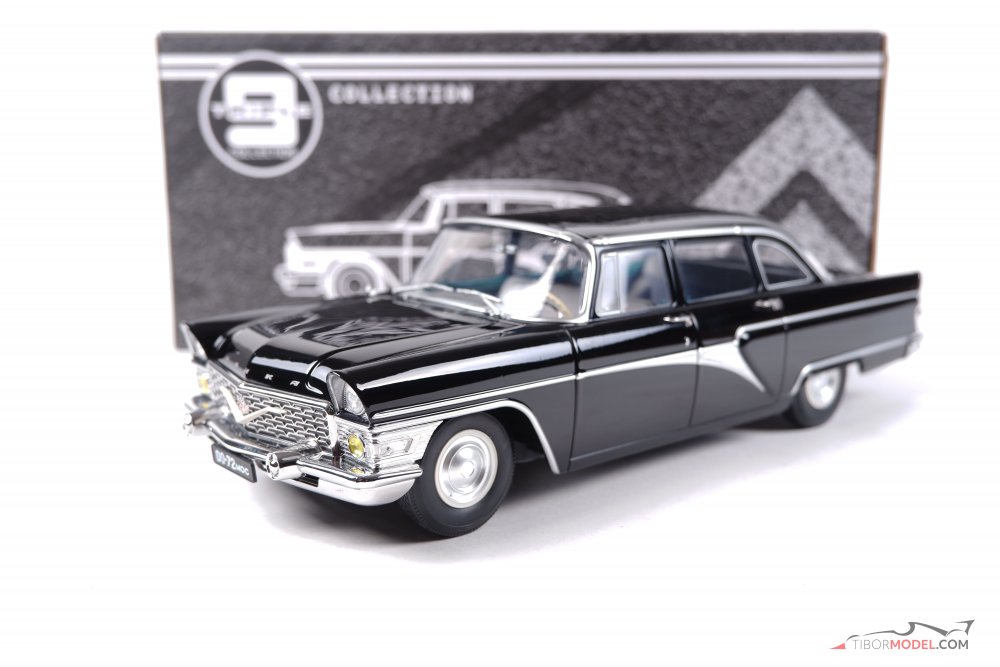 Model car retro GAZ-13 Chaika, 1:18 Triple9 | Tibormodel.com