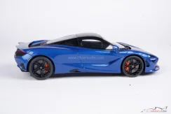 McLaren 750S Coupe (2023) modrý, 1:18 GT Spirit