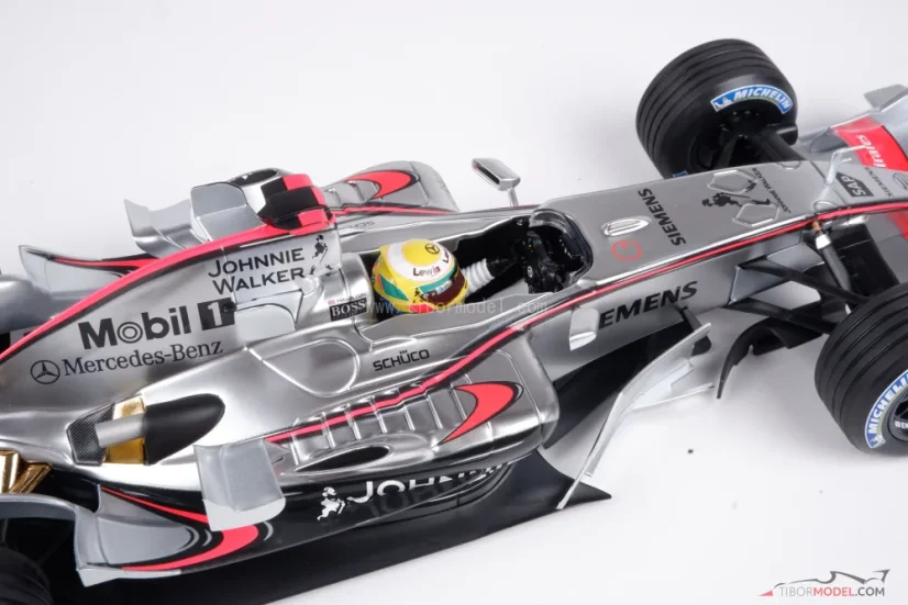 McLaren MP4/21 - Lewis Hamilton (2006), 1:18 Minichamps