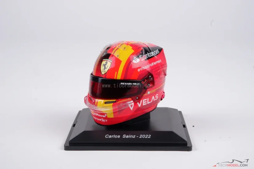 Carlos Sainz 2022 VC Španielska, Ferrari prilba, 1:5 Spark