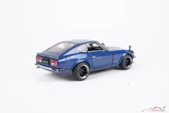 Datsun Fairlady Z (1970) blue, 1:18 Sun Star