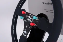 McLaren MP4/6 (1991) volant, 1:2 Minichamps
