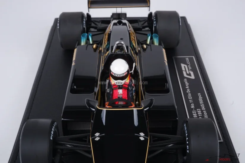 Lotus 93T - Elio De Angelis (1983), Monako, s figúrkou pilota, 1:18 GP Replicas
