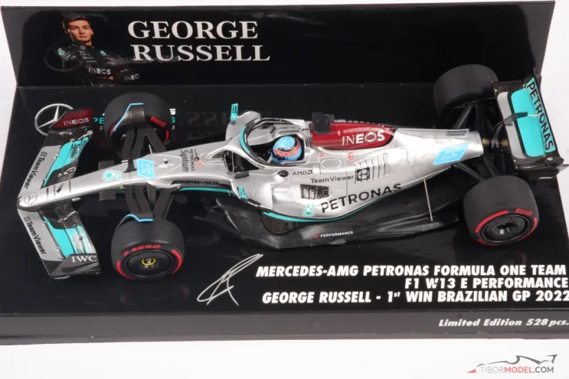 Mercedes W13 - George Russell (2022), Winner Brazilian GP, 1:43 Minichamps