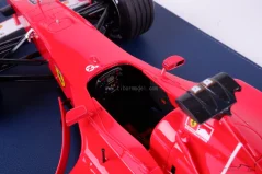 Ferrari F1-2000 - Michael Schumacher (2000), Víťaz Taliansko, bez figúrky pilota, 1:12 GP Replicas