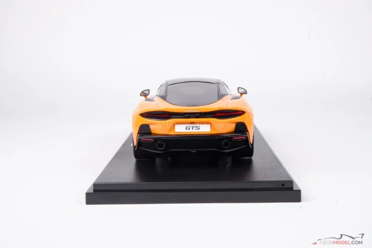 McLaren GTS (2025) narancssárga, 1:18 GT Spirit