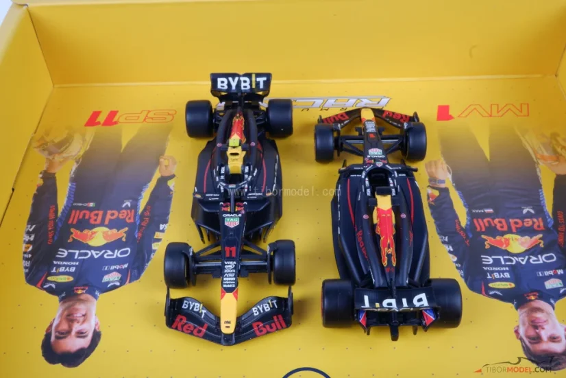 Red Bull RB20 Verstappen + Perez (2024), dvojbalenie, 1:43 BBurago
