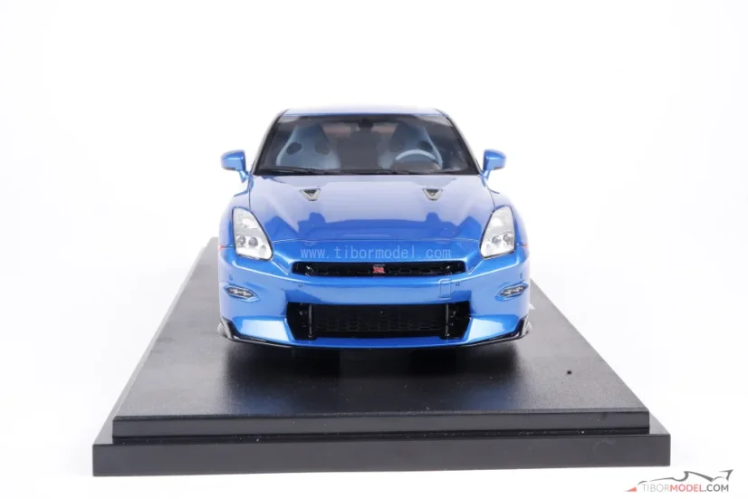 Nissan GT-R Skyline (2024) modrý, 1:18 GT Spirit