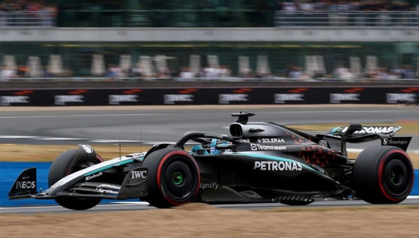 Mercedes W16 - George Russell (2025), British GP 1:43 Spark